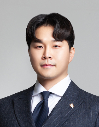 법무법인 넥스트로 신홍명 변호사.