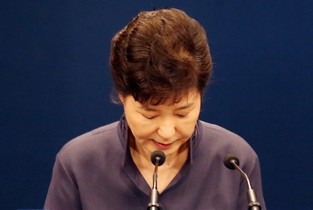 [변희재칼럼] 박근혜 대통령, 왜 안종범의 죄과를 최서원이 덮어쓰고 있습니까?