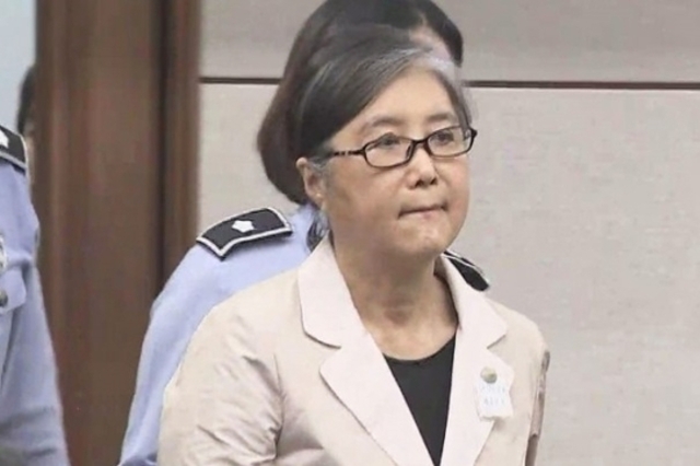 [변희재칼럼] 비리잡범 조국·최강욱 사면하며, 진짜 검찰 피해자 최서원 또 제외
