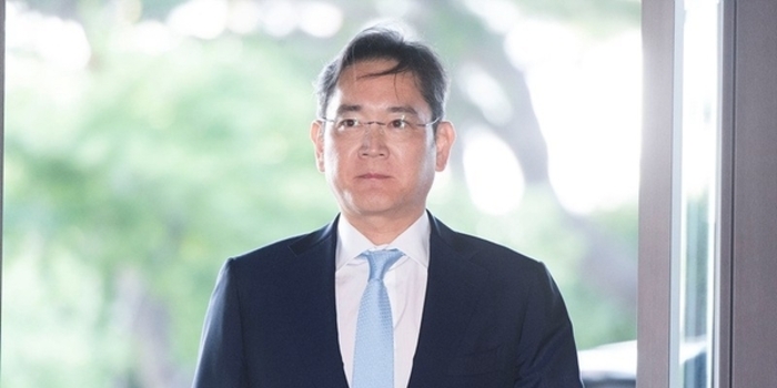 이재용, 삼성 임원들에 “자만 경계하라... 경쟁력 회복 마지막 기회”