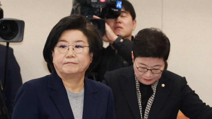 [미디어 이슈] 이혜훈의 지명 철회를 이끈 뉴미디어의 힘