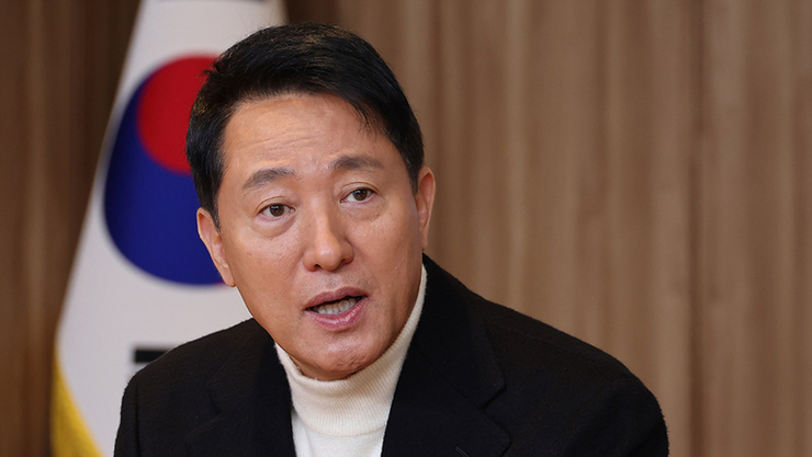 [여의도 인싸잇] 오세훈, 장동혁 때리기에도 지지율 열세... ‘본인 리스크’는 없나