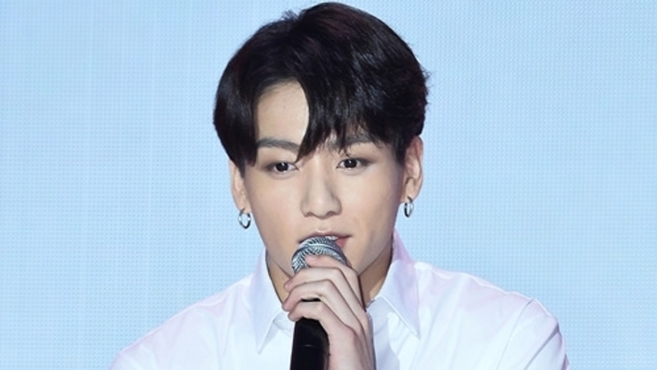 [미디어 이슈] BTS 정국은 취하거나, 욕하거나, 회사 눈치 보지 않을 자유도 없는가