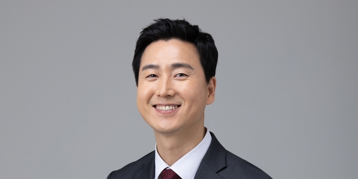 [정치셀럽] “단기전에 강했던 기자, 이젠 장기전에 강한 정치인이 되겠다” - 김기흥 국민의힘 미디어대변인