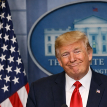 트럼프 “이란이 휴전 요청... 호르무즈 열면 받아들일 것”