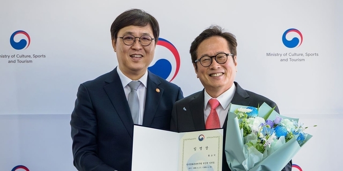 [미디어 이슈] ‘이재명 떡볶이 먹방’ 황교익, 한국문화관광연구원 원장 임명 논란