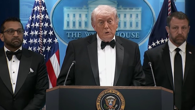 트럼프 “백악관 만찬장 총격, 목표는 나... 이란 전쟁과는 무관”