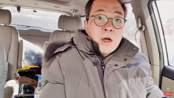 정규재 대표의 반박을 재반박하는 문갑식 전 편집장. 사진=방송 캡처.